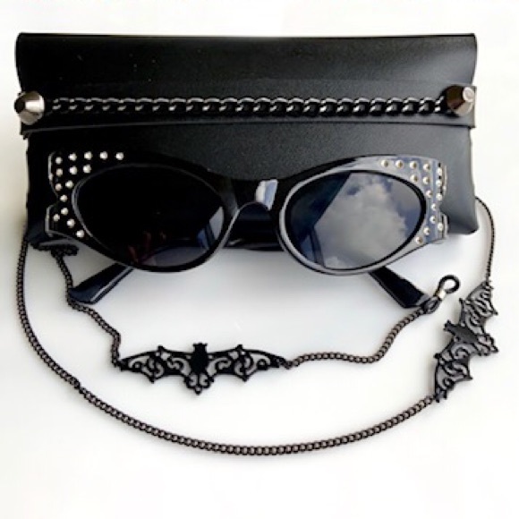 sunglasses black frame with clear crystals - Picture 12 of 14